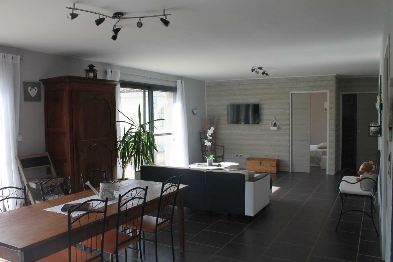 Gite Sud Deux Sevres Marigny  Dış mekan fotoğraf